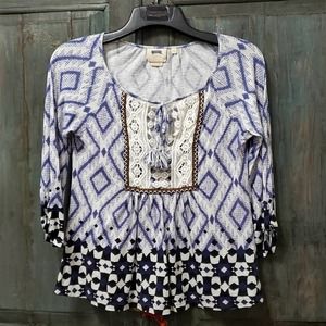 Anthropologie Vanessa Virginia Boho Geometric Print, 3/4 Length Sleeve Top